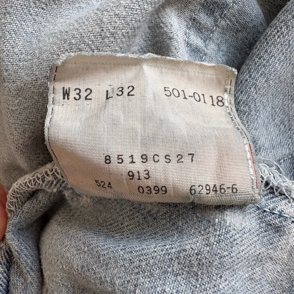 Vintage Levi's Distressed 501s - Picture 8 of 8